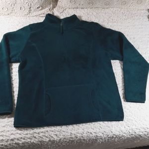 Plush zippered neck pullover - M